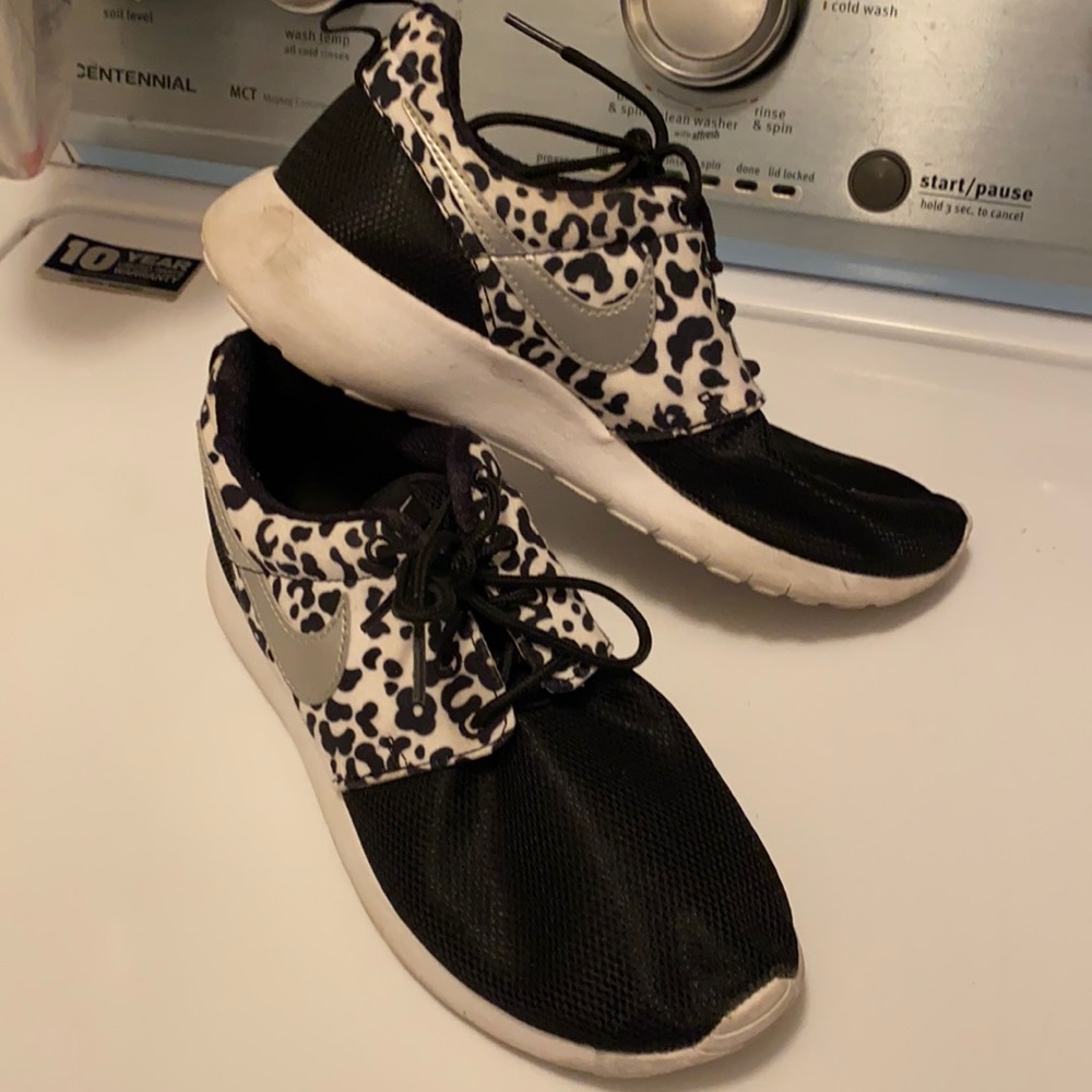 Nike shoes
